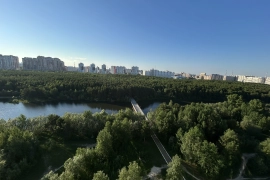 Шикарная трешка у парка!!!